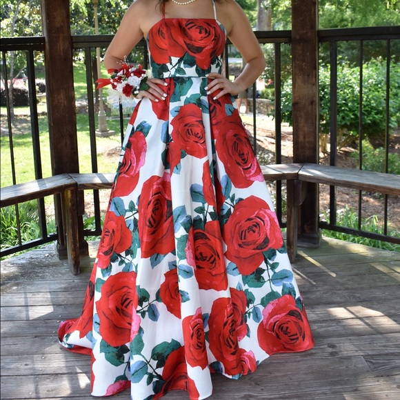 Camille La Vie Rose Pattern Prom Dress - Picture 1 of 4